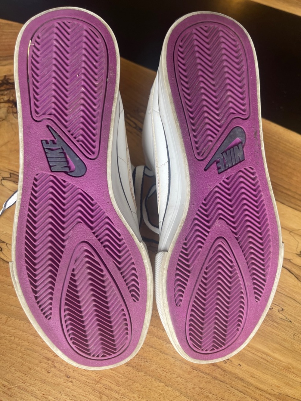 Nike White Purple High Top Leather Lace Up Sneakers Athletic Streetwear Kicks 8 - Picture 3 of 3